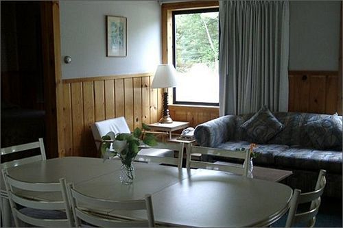 Waterfront Inn Mackinaw City Ngoại thất bức ảnh